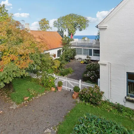 Gorgeous In With House Sea View